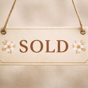 Sold‎